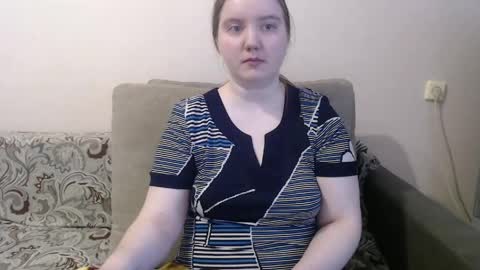 Josefin online show from 05-14-26, 04:52