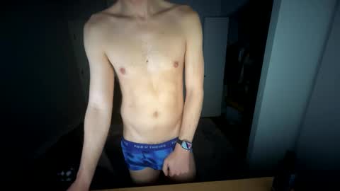 Snapshot of aquawear chatting on 02-12-25, 01:37 aquawear online show from 02-12-25, 01:37