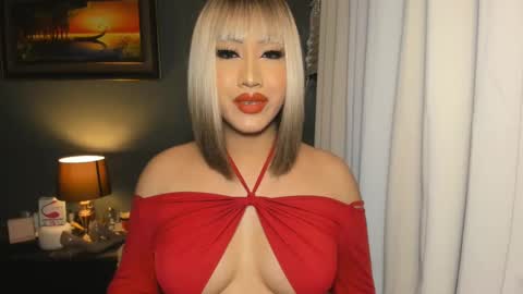 Snapshot of aqueenofcumxx chatting on 12-01-24, 07:58 Alicia online show from 12-01-24, 07:58