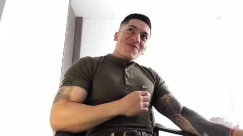 Snapshot of aquiles_51 chatting on 04-25-26, 05:54 Jonathan online show from 04-25-26, 05:54