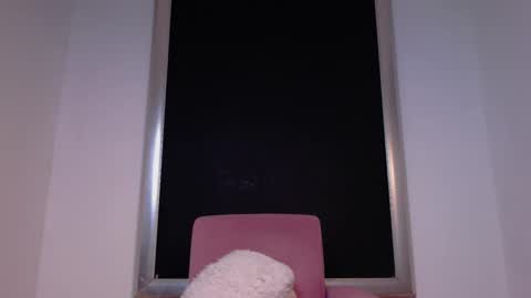 Snapshot of aquiles_elpapi chatting on 09-14-25, 07:18 AquilesElpapi online show from 09-14-25, 07:18