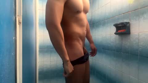 Snapshot of ara3000 chatting on 10-31-25, 06:53 Hotboy30 online show from 10-31-25, 06:53