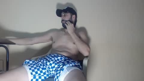Snapshot of arabebigcock chatting on 09-18-25, 08:44 ARABE online show from 09-18-25, 08:44