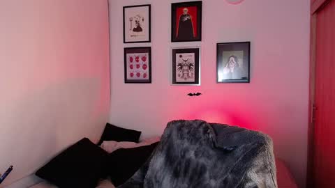 Arabella online show from 09-12-25, 01:06