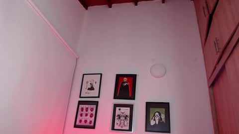 Arabella online show from 11-25-25, 04:23