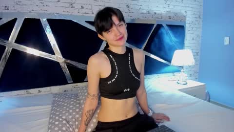 ArabellaBlue online show from 10-15-25, 01:44