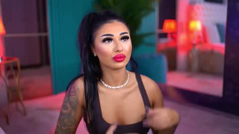 arabellaposh online show from 10-17-25, 05:10