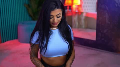 arabellaposh online show from 10-23-25, 05:29