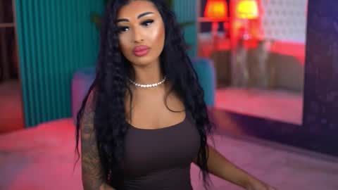 arabellaposh online show from 10-26-25, 06:08