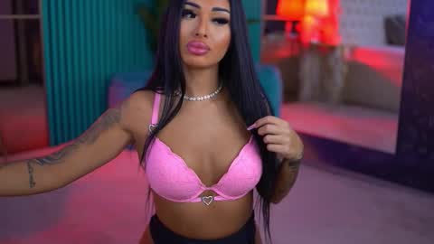 arabellaposh online show from 11-30-25, 06:06