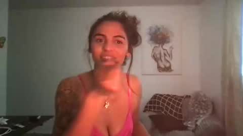 Snapshot of arabianprincess37 chatting on 09-29-25, 08:13 arabianprincess37 online show from 09-29-25, 08:13