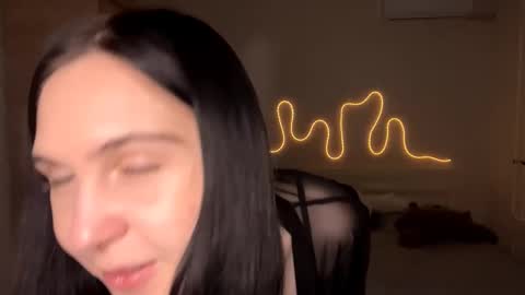 Emi online show from 02-22-26, 04:49