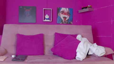 Aranza online show from 11-25-25, 12:27