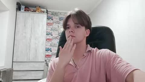 Snapshot of arcanetracer chatting on 05-19-26, 06:14 Daniel online show from 05-19-26, 06:14