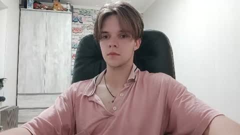 Snapshot of arcanetracer chatting on 06-19-26, 07:06 Daniel online show from 06-19-26, 07:06