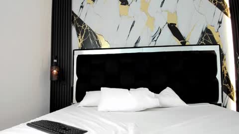 Snapshot of arceluuz chatting on 02-01-25, 08:26 Arceluz online show from 02-01-25, 08:26