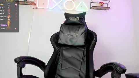 Snapshot of arceluuz chatting on 02-11-25, 11:33 Arceluz online show from 02-11-25, 11:33