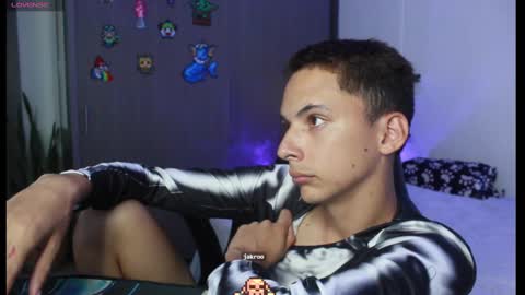 Snapshot of archi_love chatting on 02-20-25, 09:33 ARCHIBALDO online show from 02-20-25, 09:33