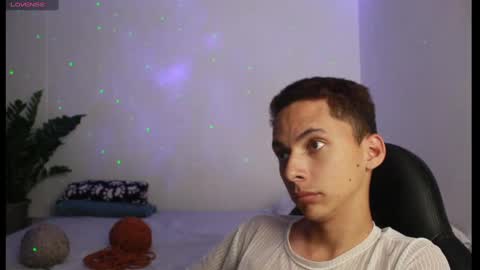 Snapshot of archi_love chatting on 02-22-25, 07:45 ARCHIBALDO online show from 02-22-25, 07:45