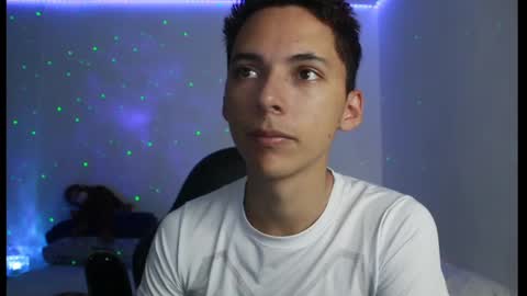 Snapshot of archi_love chatting on 03-08-25, 03:39 ARCHIBALDO online show from 03-08-25, 03:39