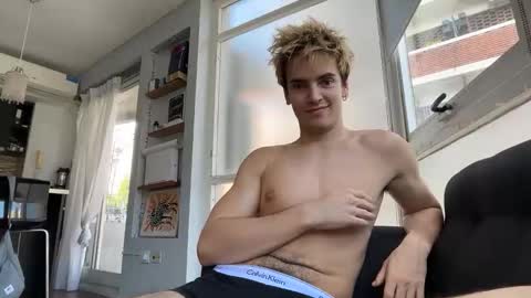 Archie online show from 03-26-26, 05:40