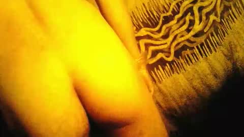 Snapshot of archkeinzas chatting on 12-21-25, 12:40 olo online show from 12-21-25, 12:40
