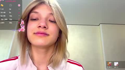 Caroline online show from 06-26-26, 04:44