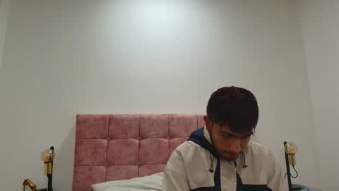 Ares Alpha  online show from 09-18-25, 12:07