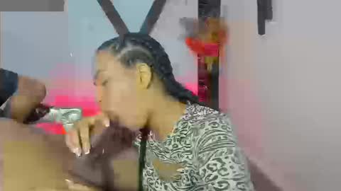 Snapshot of ares_n_afrodita chatting on 09-11-25, 02:06 ares n afrodita online show from 09-11-25, 02:06