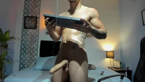 Snapshot of ares_parker chatting on 05-20-26, 09:32 ares_parker online show from 05-20-26, 09:32