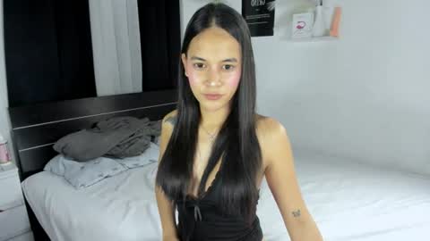 AriCandyAnna online show from 07-10-26, 07:45