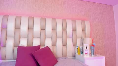 ari_lynn_ online show from 02-13-26, 03:24