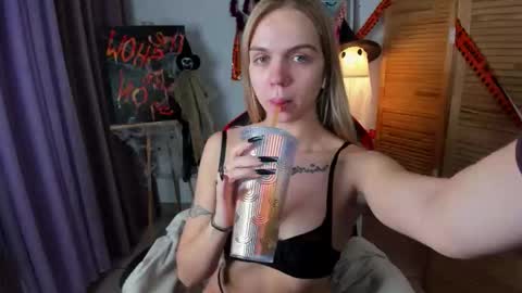 aria69stars online show from 10-24-25, 10:11