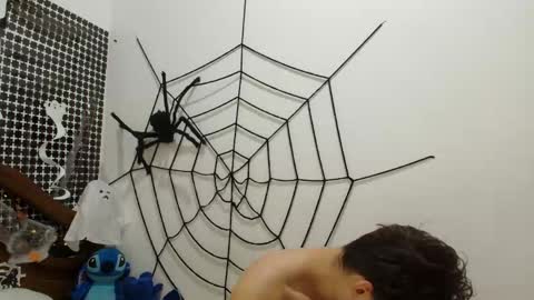 aria_arthur online show from 10-27-25, 10:03