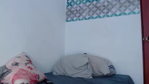 AriaBronw online show from 11-05-25, 01:44