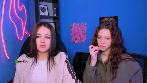 Aria online show from 03-11-26, 01:39