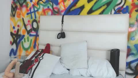 Snapshot of aria_martiin chatting on 12-12-24, 03:37 aria online show from 12-12-24, 03:37