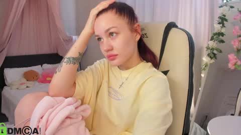 aria_mila online show from 05-21-26, 03:13