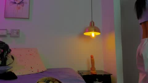 Snapshot of aria_millers1 chatting on 04-28-26, 11:15 aria_millers1 online show from 04-28-26, 11:15