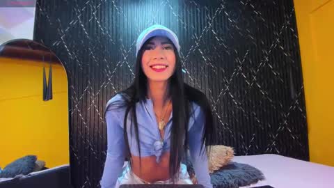 Aria Millers  online show from 09-28-25, 02:33