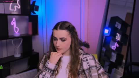 Luna online show from 12-05-25, 07:10