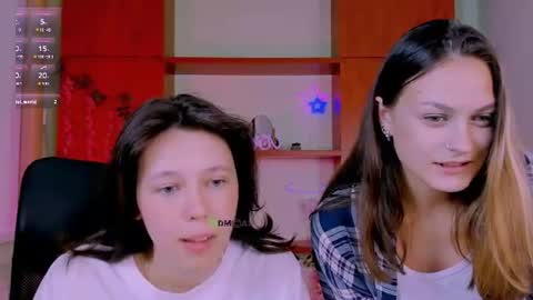 Snapshot of aria_wild_ chatting on 06-19-26, 07:06 aria_wild_ online show from 06-19-26, 07:06