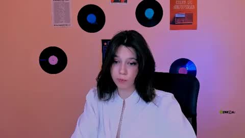 Snapshot of aria_wild_ chatting on 06-20-26, 07:16 aria_wild_ online show from 06-20-26, 07:16