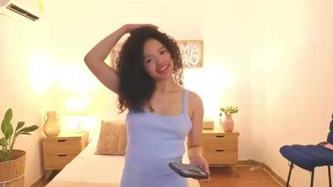 ariaa_23 online show from 05-26-26, 01:29