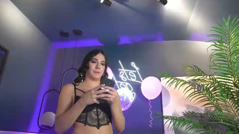Snapshot of ariaa_isabell chatting on 06-12-26, 04:28 Ariaa online show from 06-12-26, 04:28