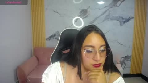 Snapshot of ariabliss_ch chatting on 06-16-26, 09:06 ariabliss_ch online show from 06-16-26, 09:06