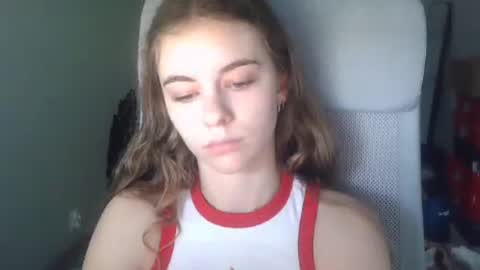 Snapshot of ariacreazy chatting on 07-14-26, 10:21 AriaCreazy online show from 07-14-26, 10:21