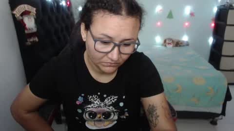 ...Ariana... online show from 12-18-24, 06:03