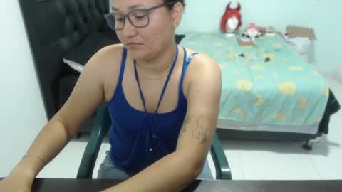 ...Ariana... online show from 12-28-24, 05:57