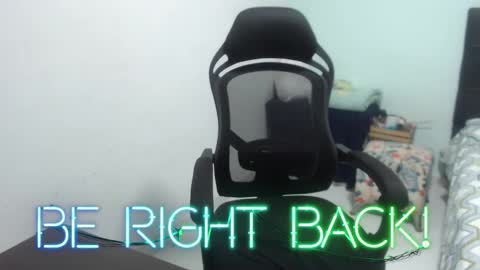 ...Ariana... online show from 02-05-26, 06:45